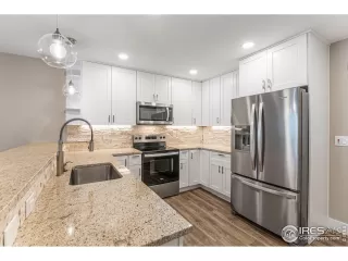 Photo #6: 1038158 Listing 