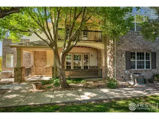 Photo #2: 1038184 Listing