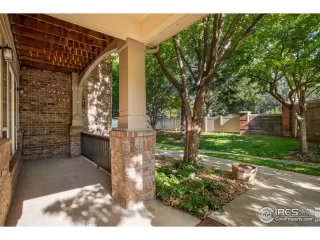 Photo #4: 1038184 Listing