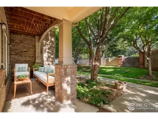 Photo #5: 1038184 Listing