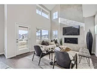 Photo #6: 1038199 Listing 