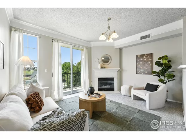 MLS: 1038204 Condo For Sale