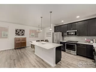 Photo #6: 1038207 Listing 