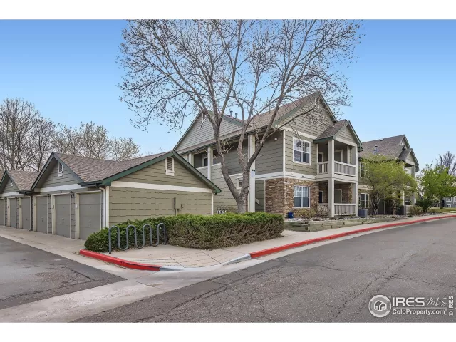 MLS: 1038215 Condo For Sale