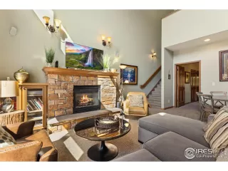 Photo #3: 1038239 Listing