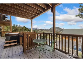 Photo #6: 1038240 Listing