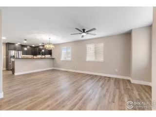 Photo #3: 1038252 Listing 