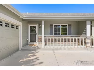 Photo #2: 1038269 Listing 