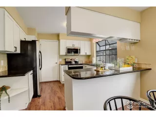 Photo #4: 1038271 Listing 