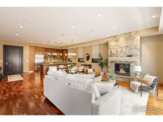 Photo #4: 1038305 Listing 