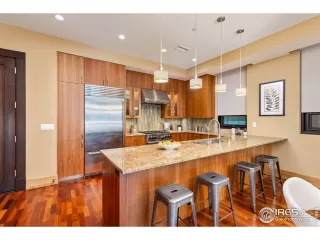 Photo #6: 1038305 Listing 