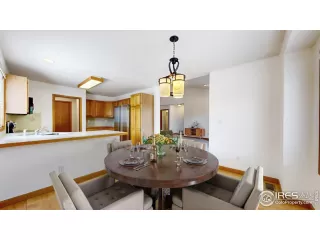 Photo #3: 1038395 Listing