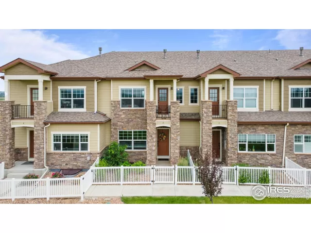 MLS: 1038455 Condo For Sale