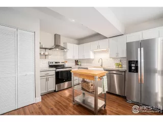 Photo #1: 1038481 Listing 