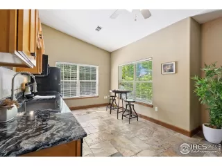 Photo #3: 1038531 Listing