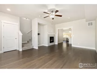 Photo #3: 1038647 Listing 