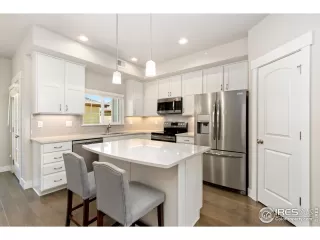 Photo #4: 1038647 Listing 