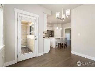 Photo #6: 1038647 Listing 