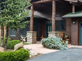 Photo #6: 1038652 Listing