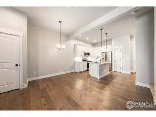 Photo #3: 1038653 Listing 