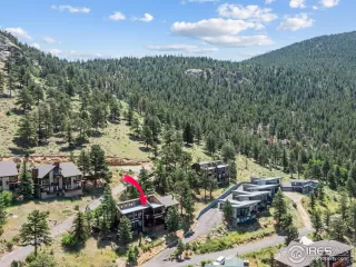 Photo #1: 1038696 Listing 