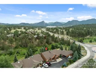 Photo #6: 1038744 Listing