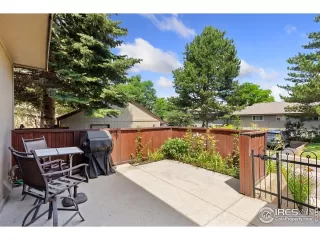 Photo #2: 1038768 Listing