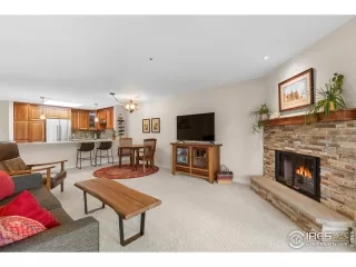 Photo #4: 1038848 Listing