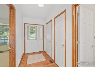 Photo #4: 1038863 Listing