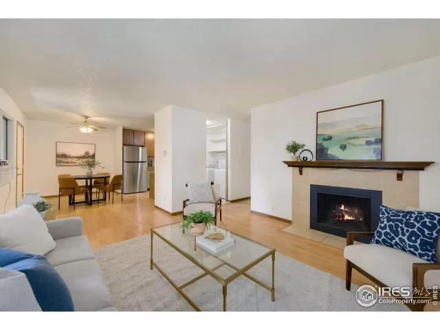 MLS: 1038867 Condo For Sale