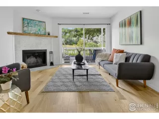 Photo #4: 1038894 Listing