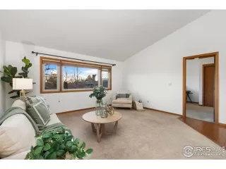 Photo #6: 1038923 Listing 