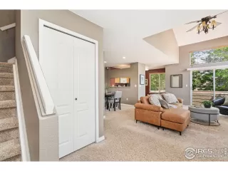 Photo #3: 1039043 Listing
