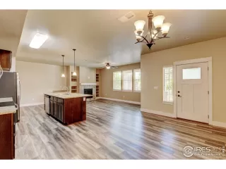 Photo #3: 1039074 Listing