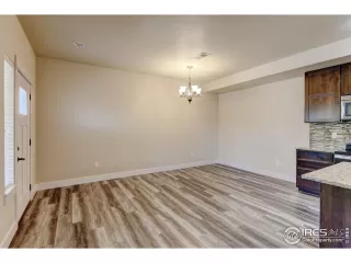 Photo #5: 1039074 Listing