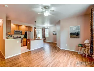 Photo #2: 1039109 Listing 