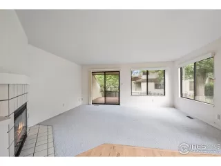 Photo #6: 1039126 Listing 