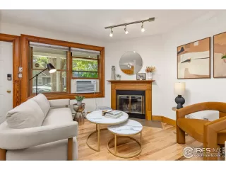 Photo #2: 1039179 Listing 