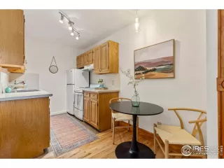 Photo #4: 1039179 Listing 