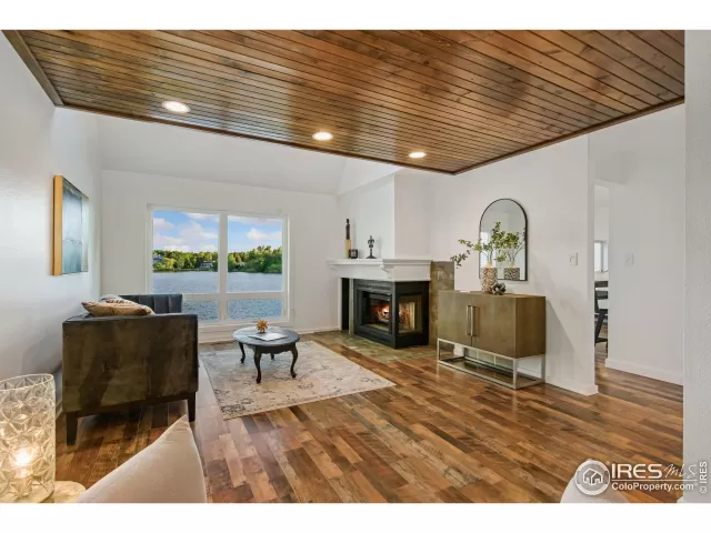 MLS: 1039181 Condo For Sale