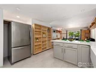 Photo #3: 1039227 Listing 