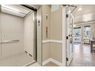 Photo #4: 1039234 Listing