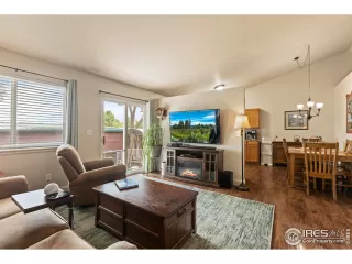 Photo #5: 1039258 Listing