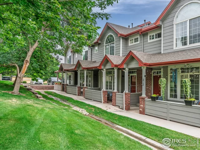 MLS: 1039428 Condo For Sale