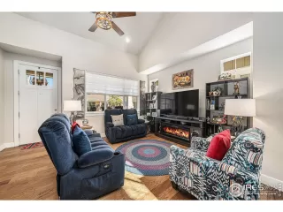 Photo #3: 1039471 Listing