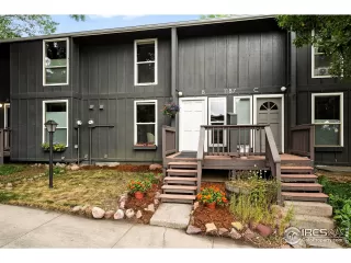 Photo #4: 1039479 Listing