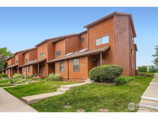 More Details about MLS # 1039503 : 3141 BELL DR BOULDER CO 80301