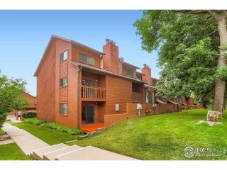 Photo #1: 1039503 Listing