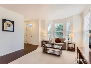 Photo #6: 1039516 Listing