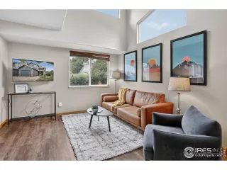 Photo #4: 1039533 Listing 